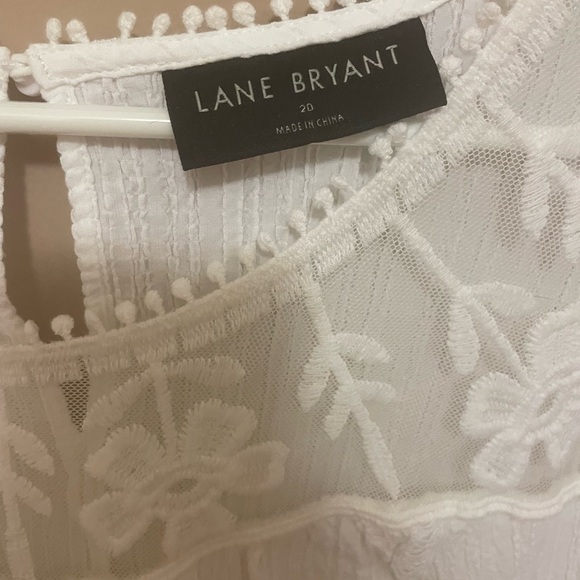 Lane Bryant White Floral Blouse - Picture 2 of 3